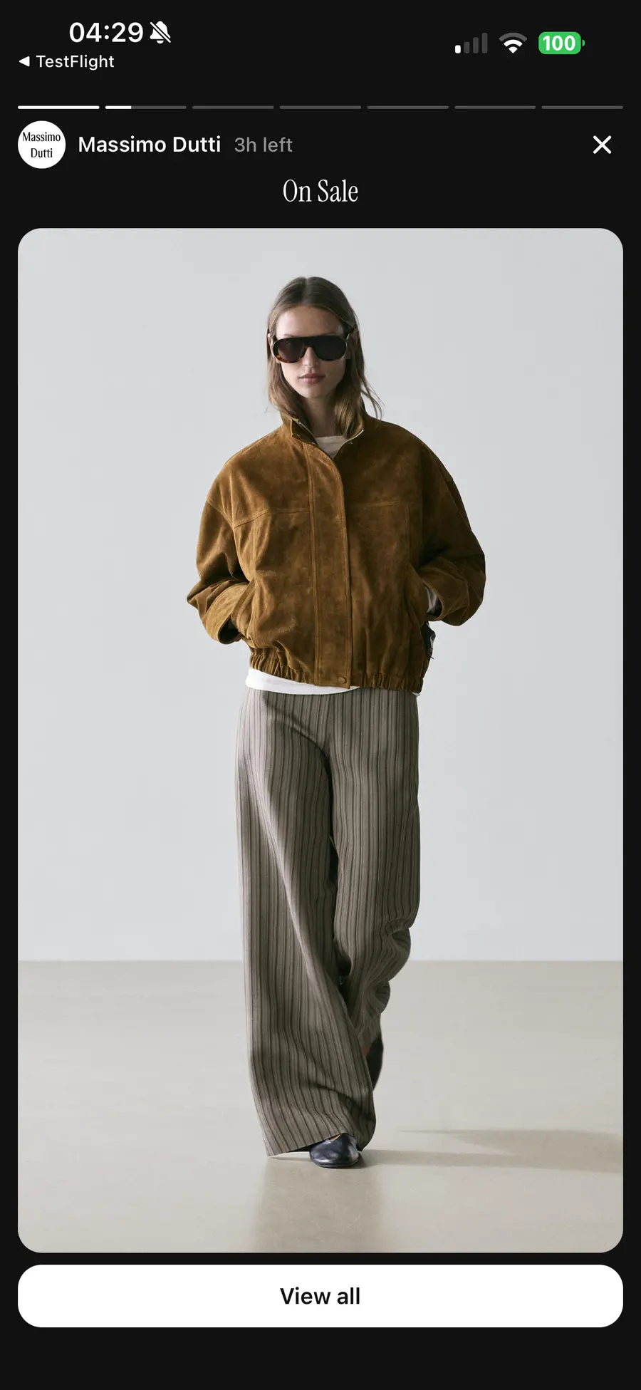 Favora V1 showing a Massimo Dutti sale update in a full-screen Story format